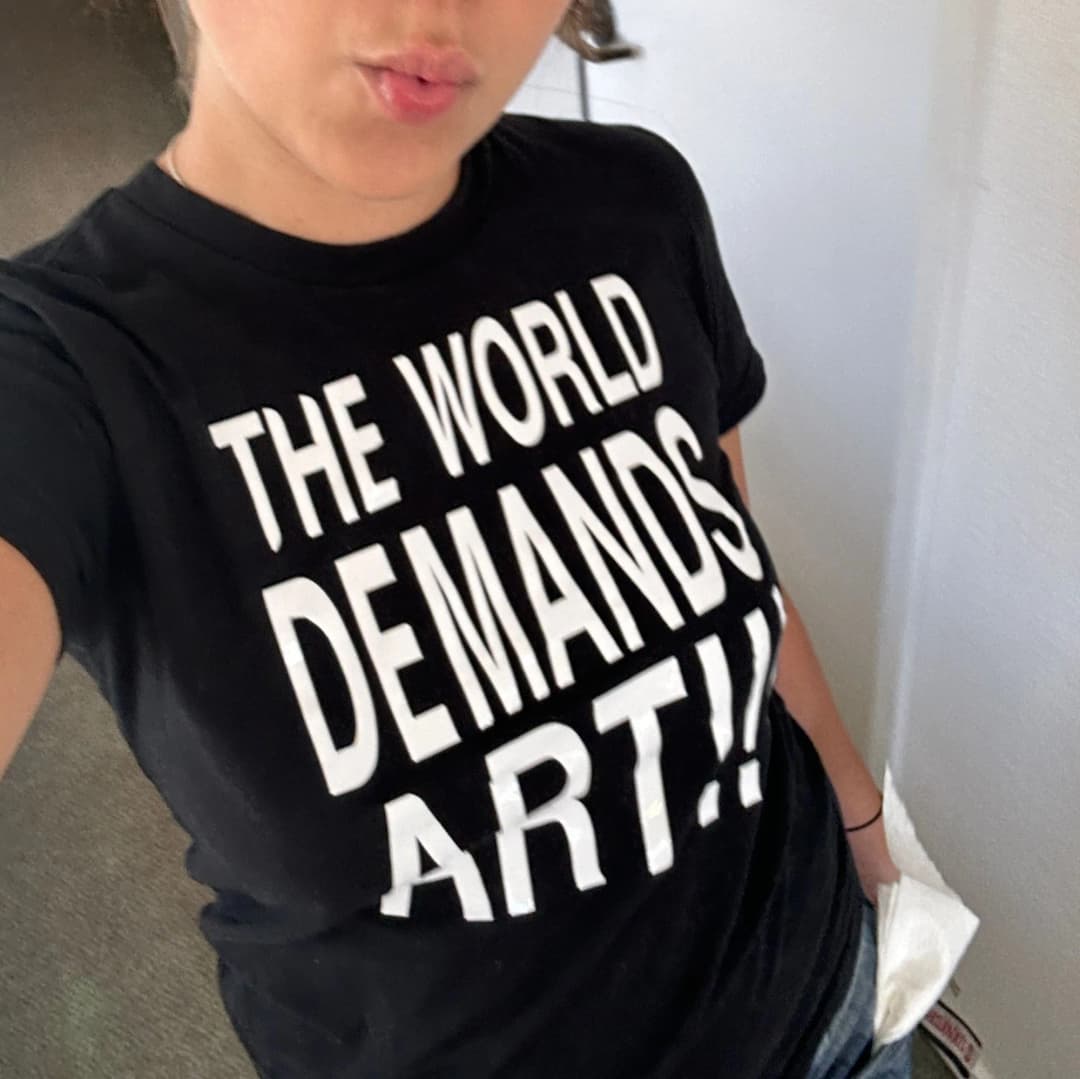 studio/demandarttee.webp image 21